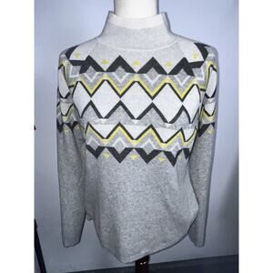 Title Nine Women’s Grey Patterned Longsleeve Pullover Sweater Size M